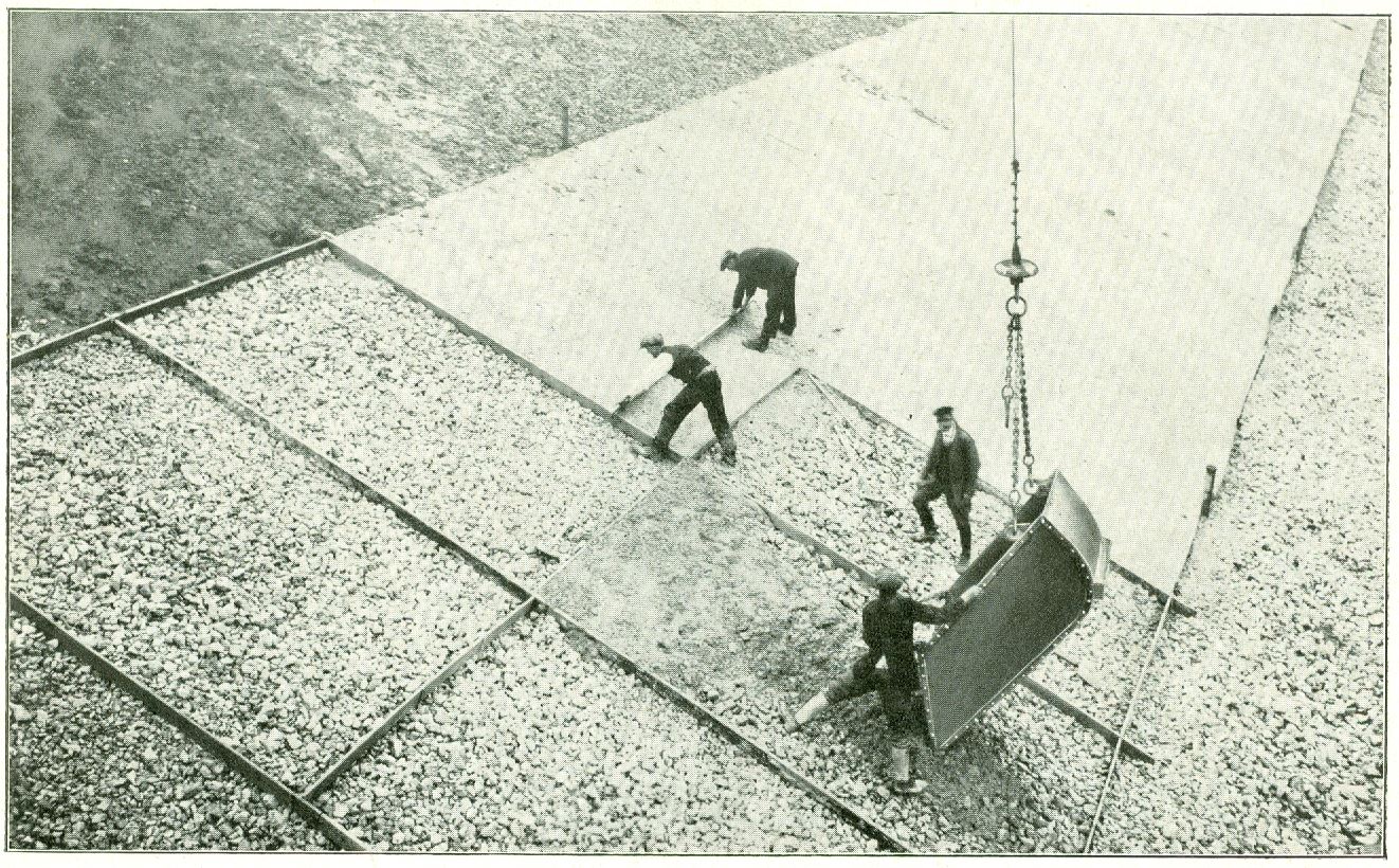 Concreting the sides of the embankment
